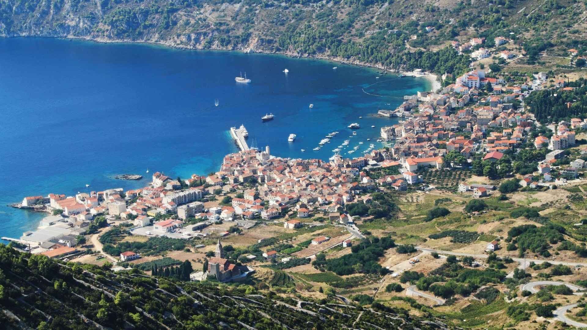 vis harbour